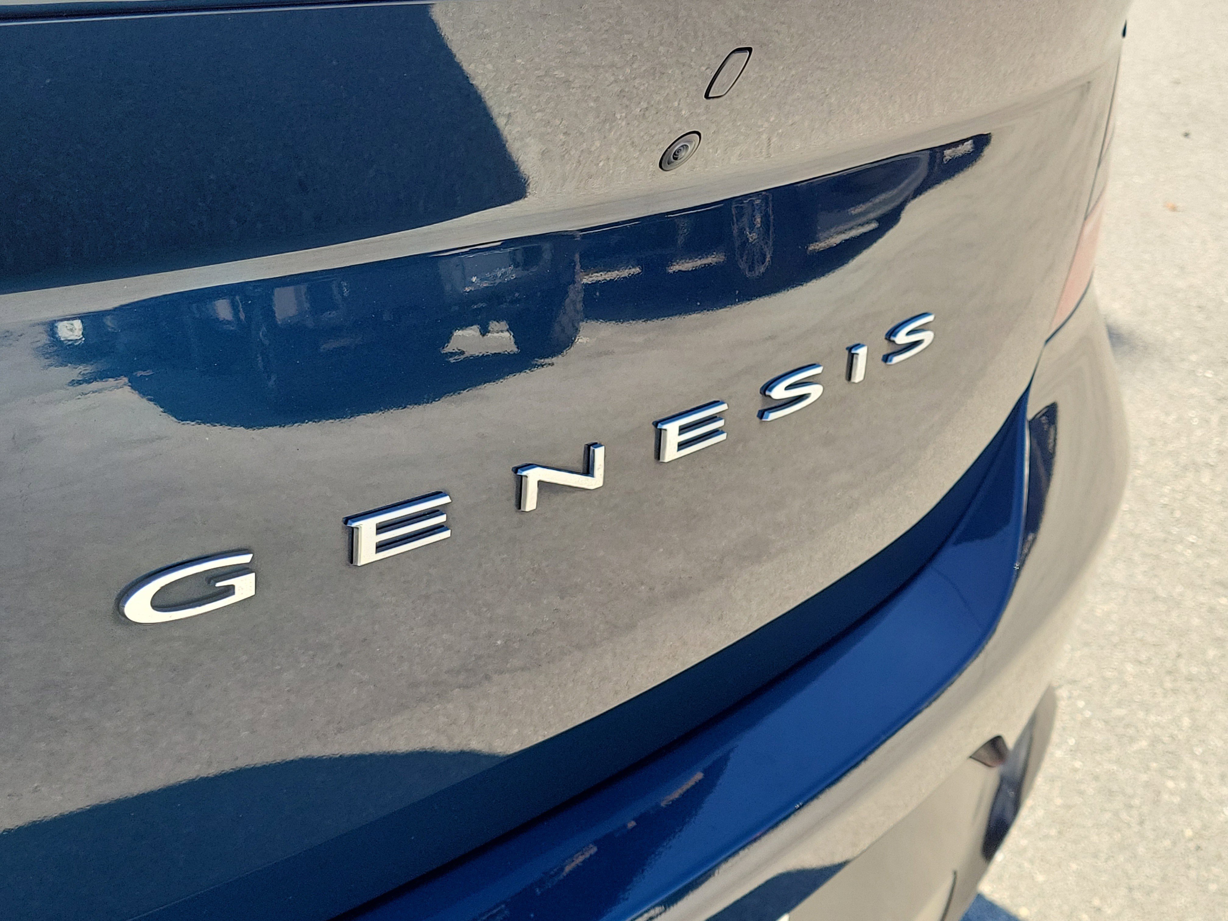 Used 2023 Genesis G70 2.0T image 30