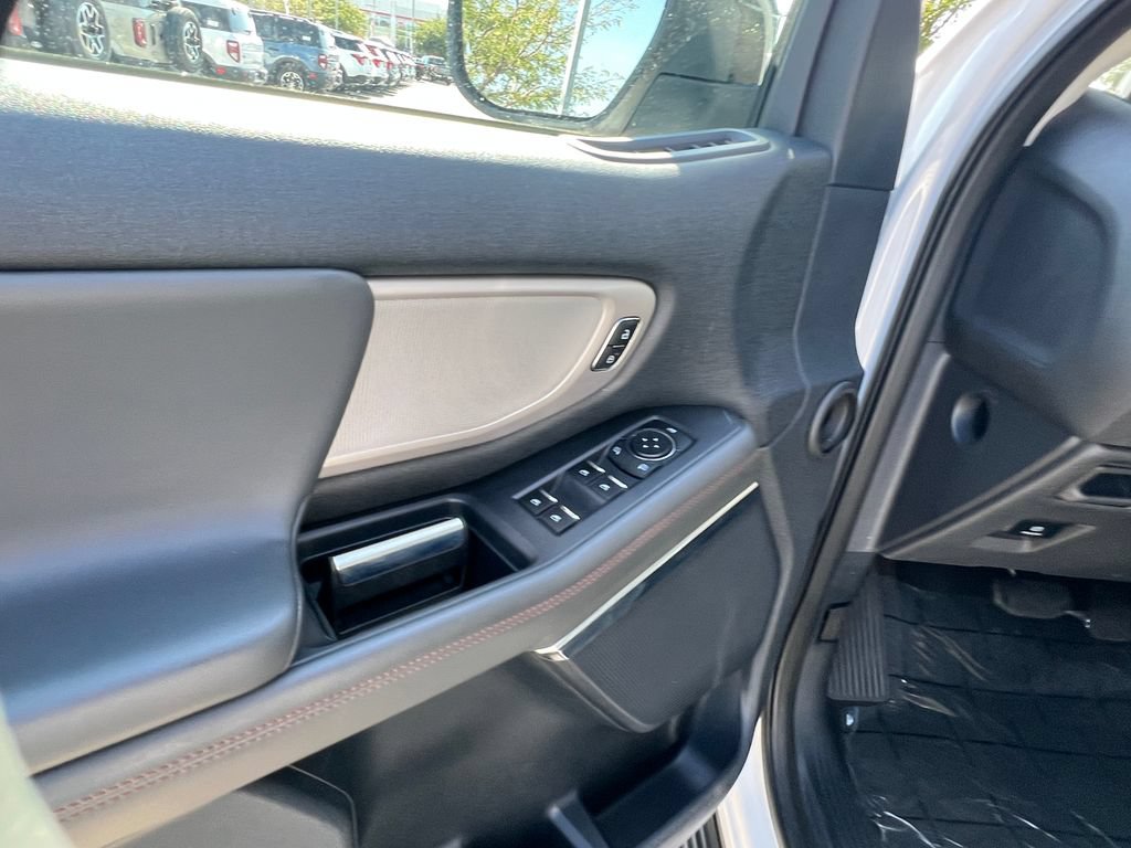 Used 2025 Ford Expedition Max Active RWD image 25
