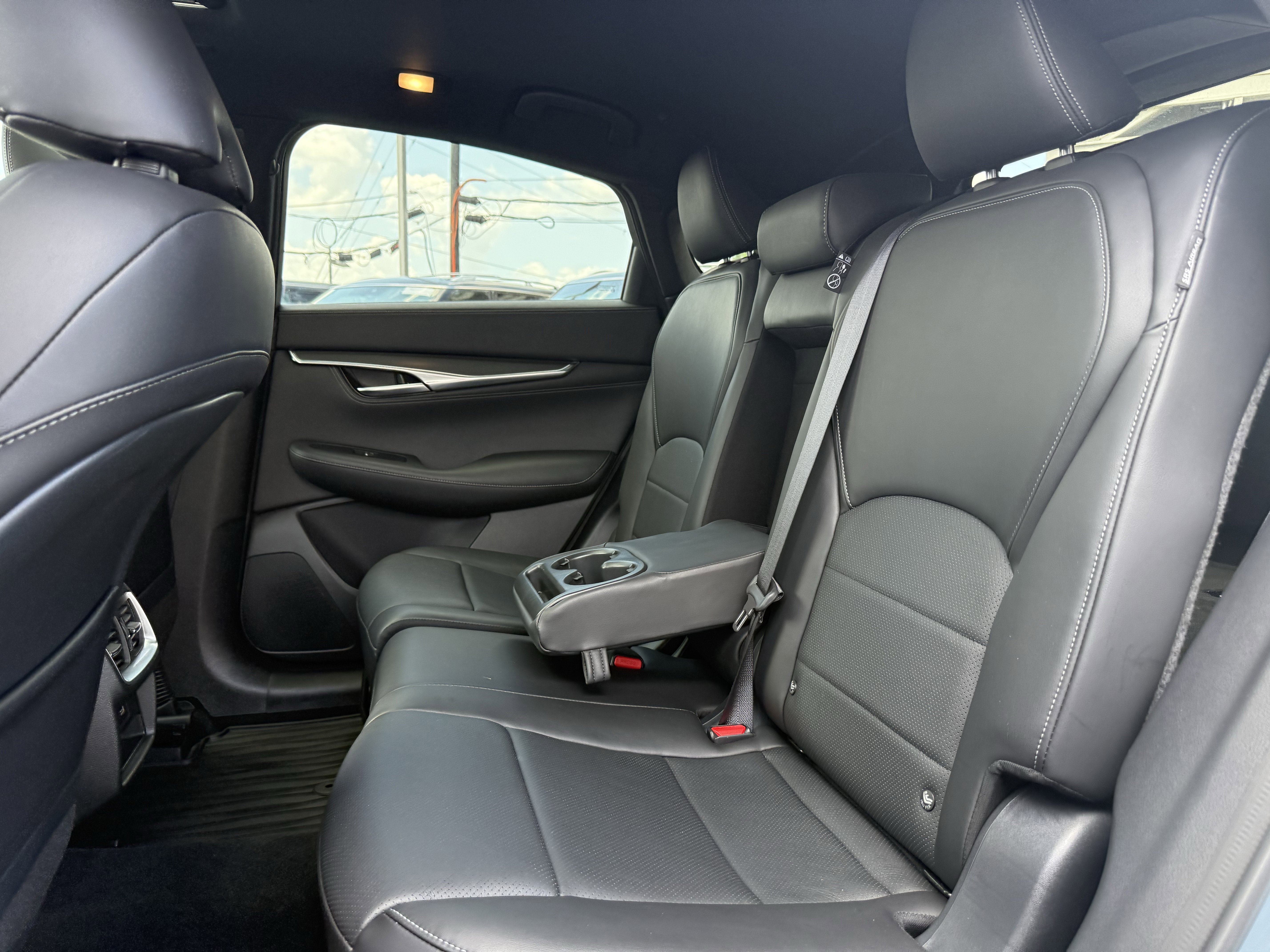 Certified 2025 INFINITI QX55 Luxe w/ Cargo Package AWD/4WD image 16