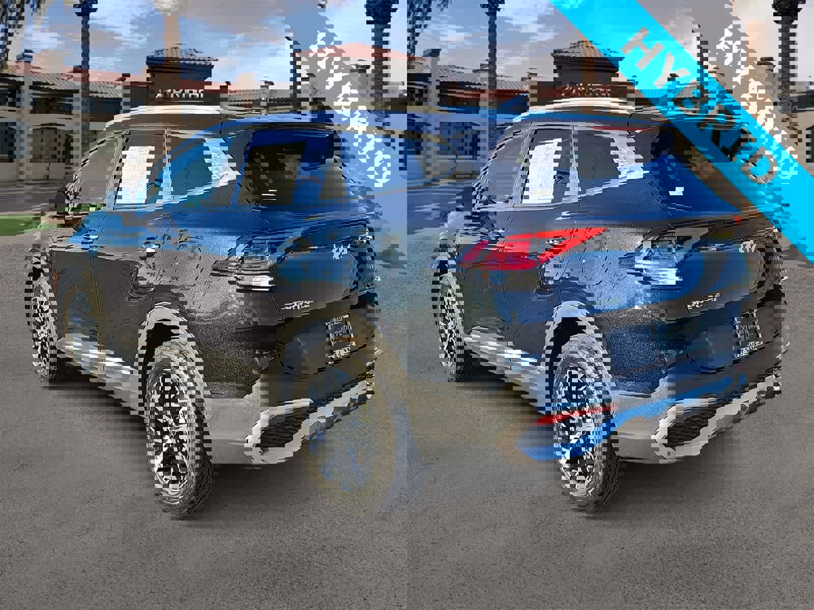 Used 2023 Kia Sportage EX image 6