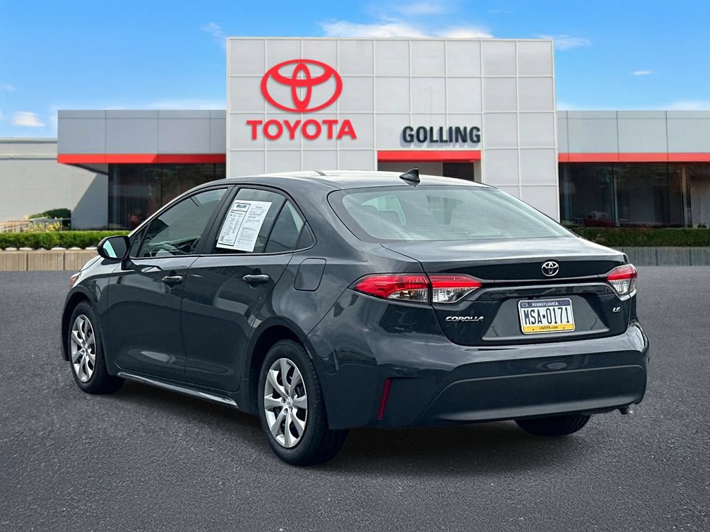 Used 2025 Toyota Corolla LE FWD image 4