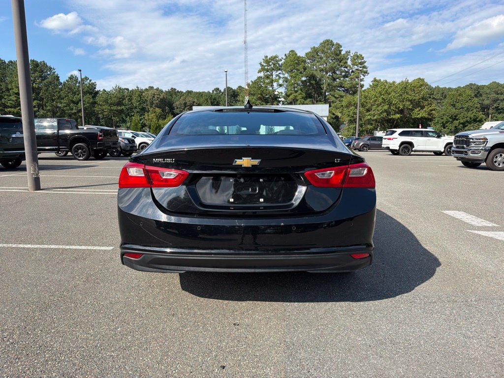 Used 2025 Chevrolet Malibu LT FWD image 6