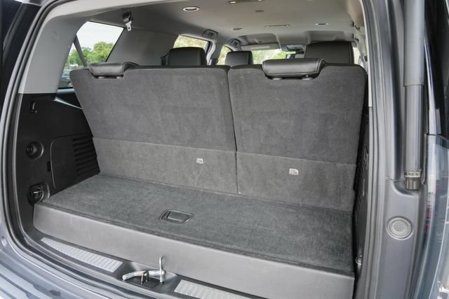 Used 2020 GMC Yukon Denali RWD image 32