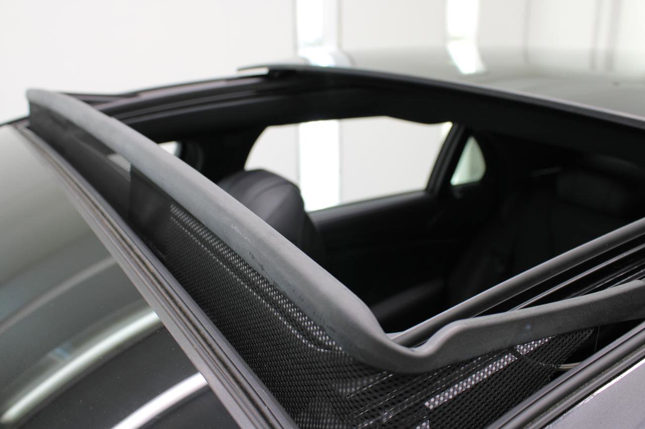 Used 2019 Mercedes-Benz S 560 Sedan image 26