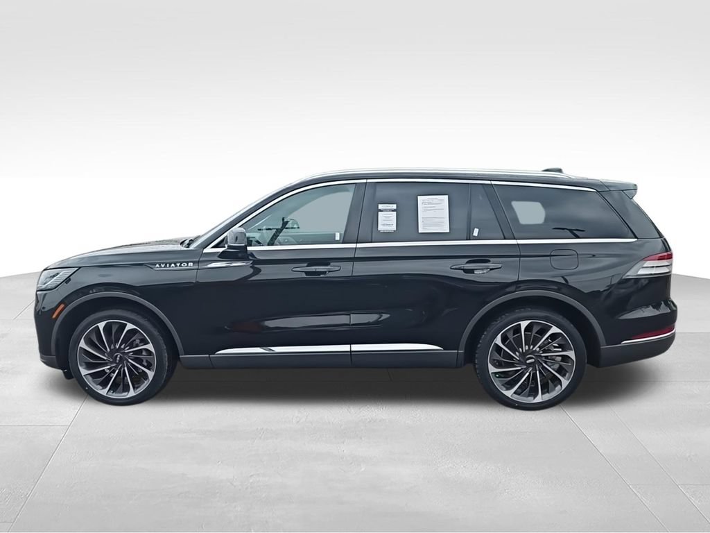 Used 2025 Lincoln Aviator Reserve w/ Equipment Group 201A AWD/4WD image 6