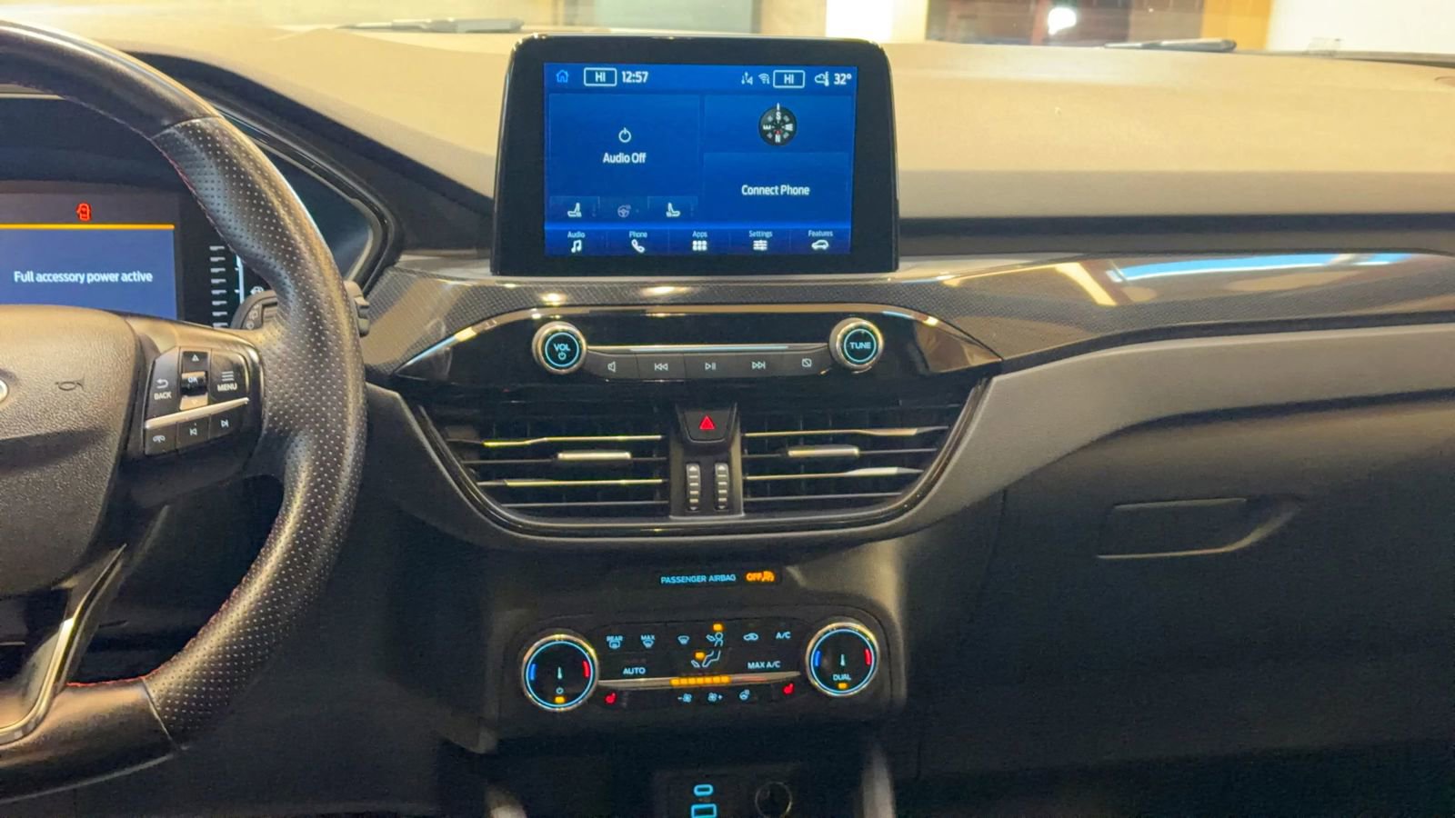 Used 2023 Ford Escape ST-Line image 18