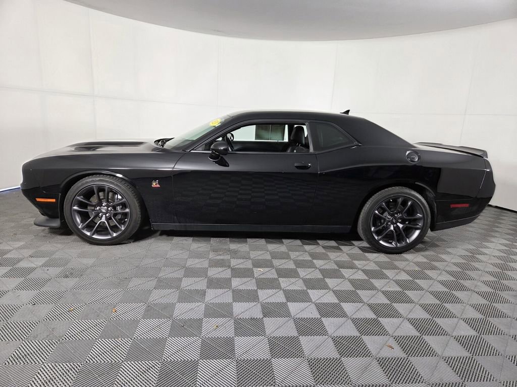 Certified 2023 Dodge Challenger R/T Scat Pack w/ Plus Package image 9