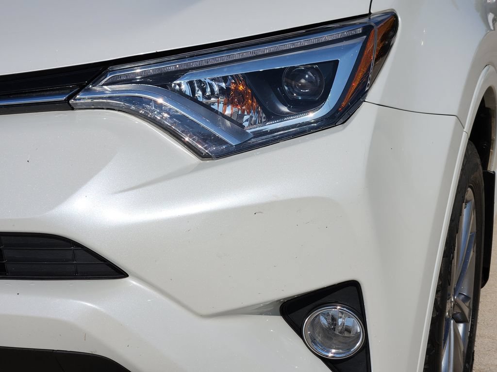 Certified 2017 Toyota RAV4 Platinum FWD image 10