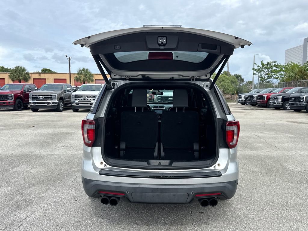 Used 2018 Ford Explorer Sport AWD/4WD image 28