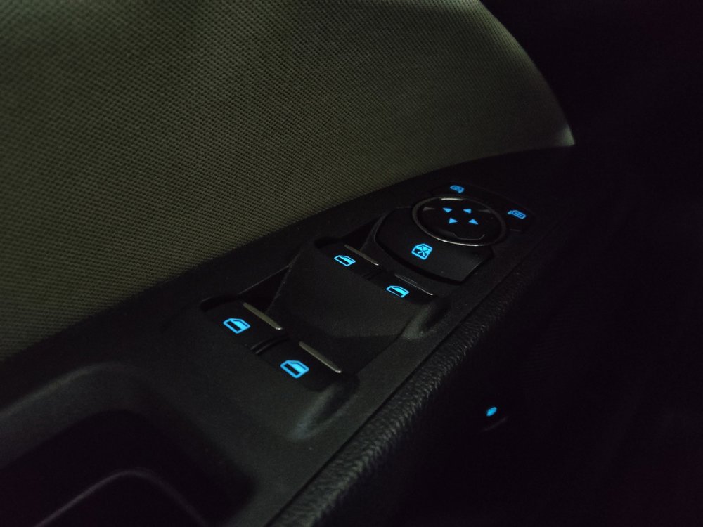 Used 2018 Ford Fusion S FWD image 27