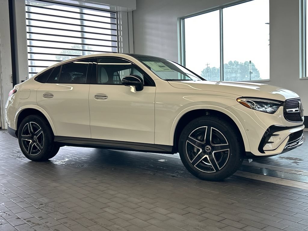 New 2027 Mercedes-Benz GLC 300 4MATIC image 2
