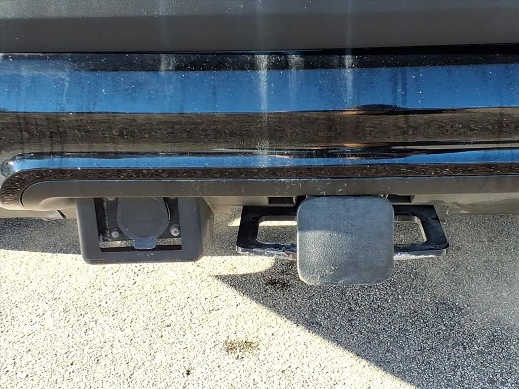 Used 2022 Kia Telluride SX w/ Nightfall Edition Package image 10