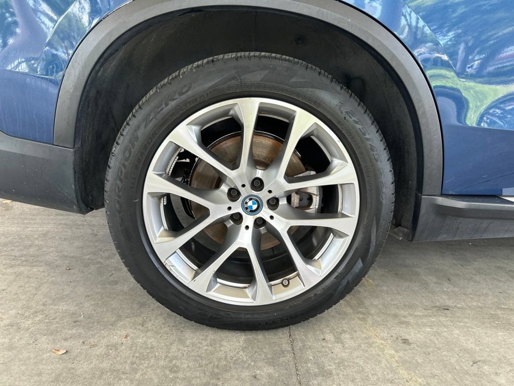 Used 2023 BMW X5 xDrive45e AWD/4WD image 21
