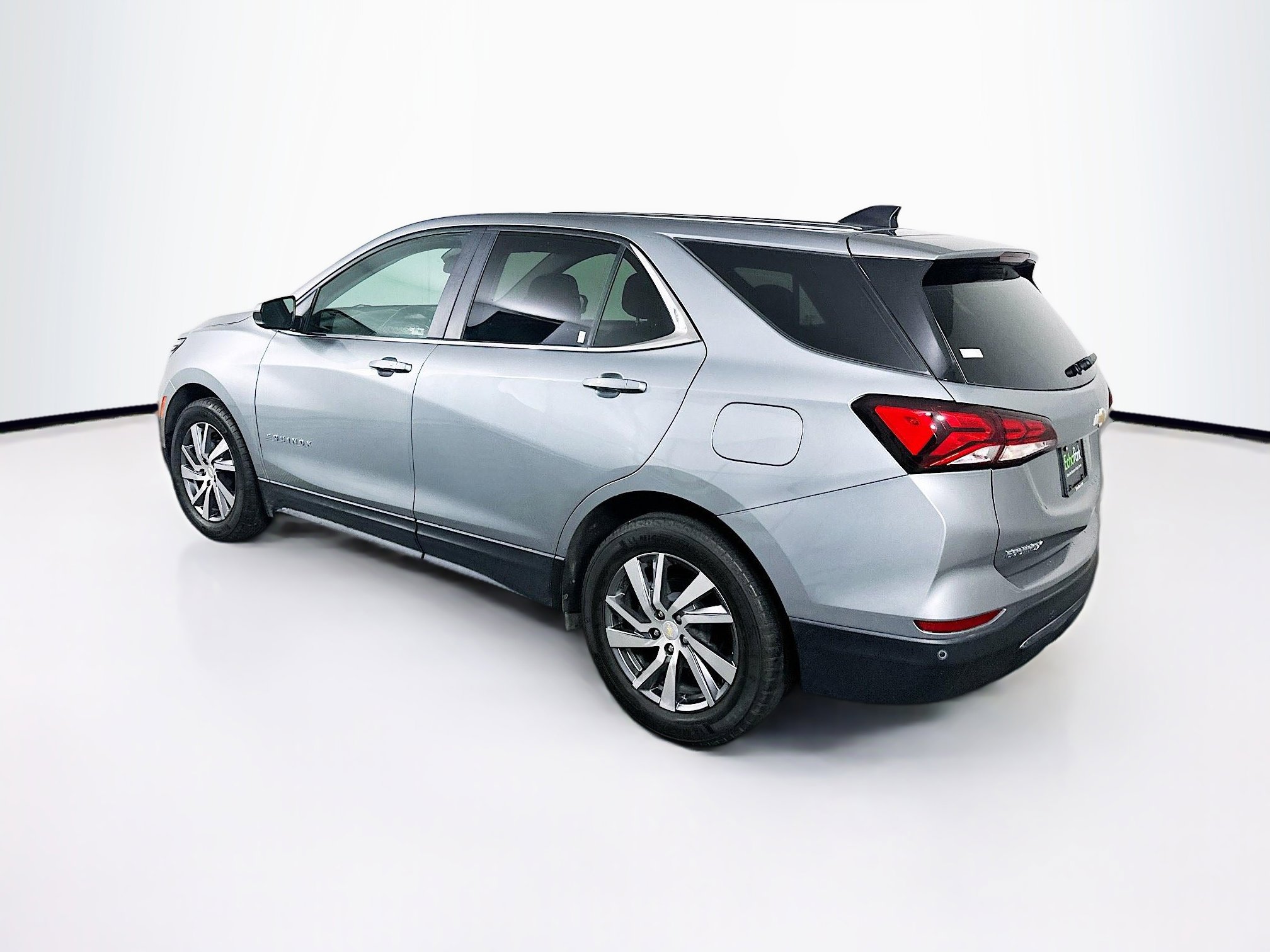 Used 2023 Chevrolet Equinox LT FWD image 5