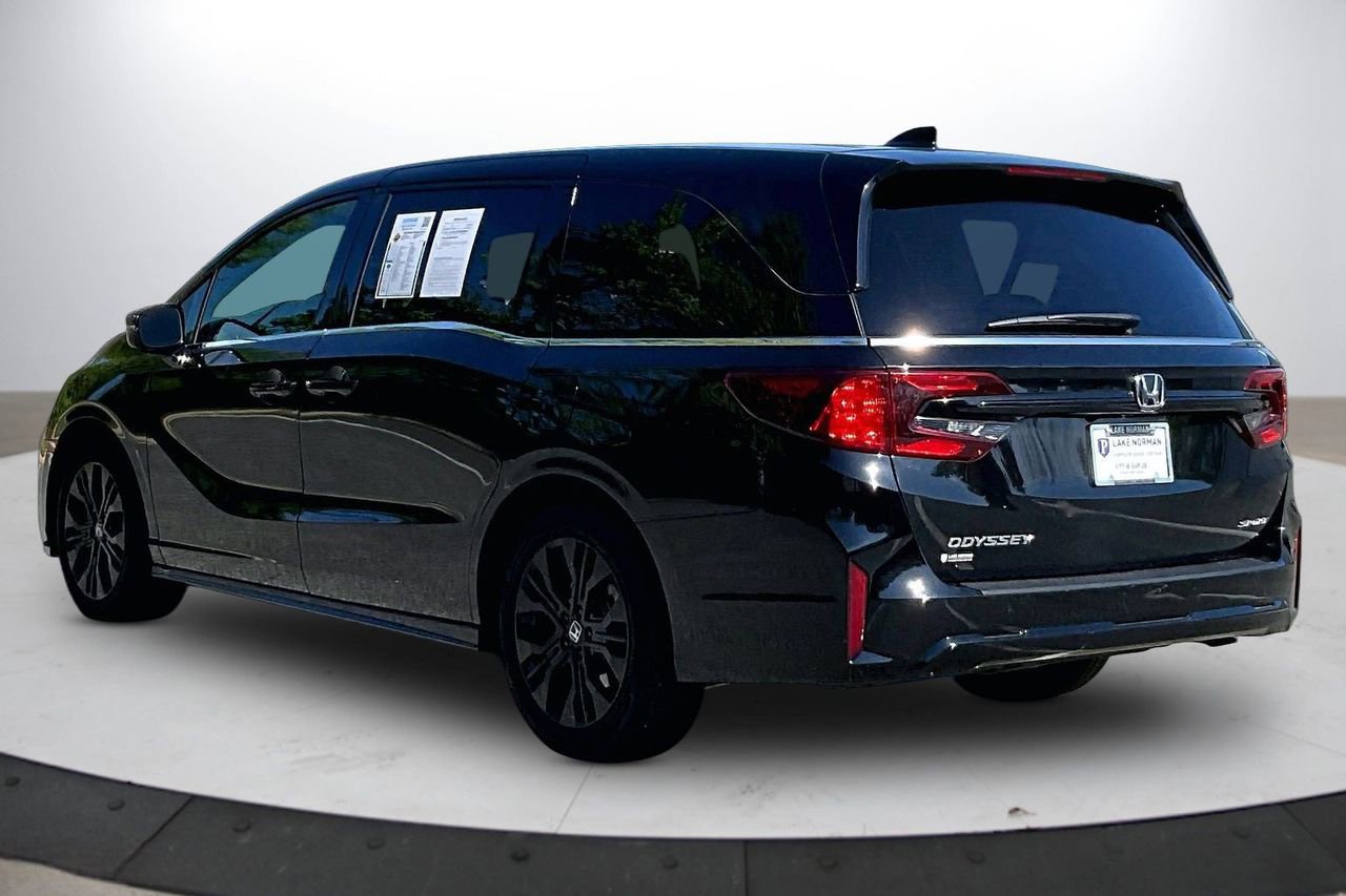 Used 2025 Honda Odyssey Sport-L image 7