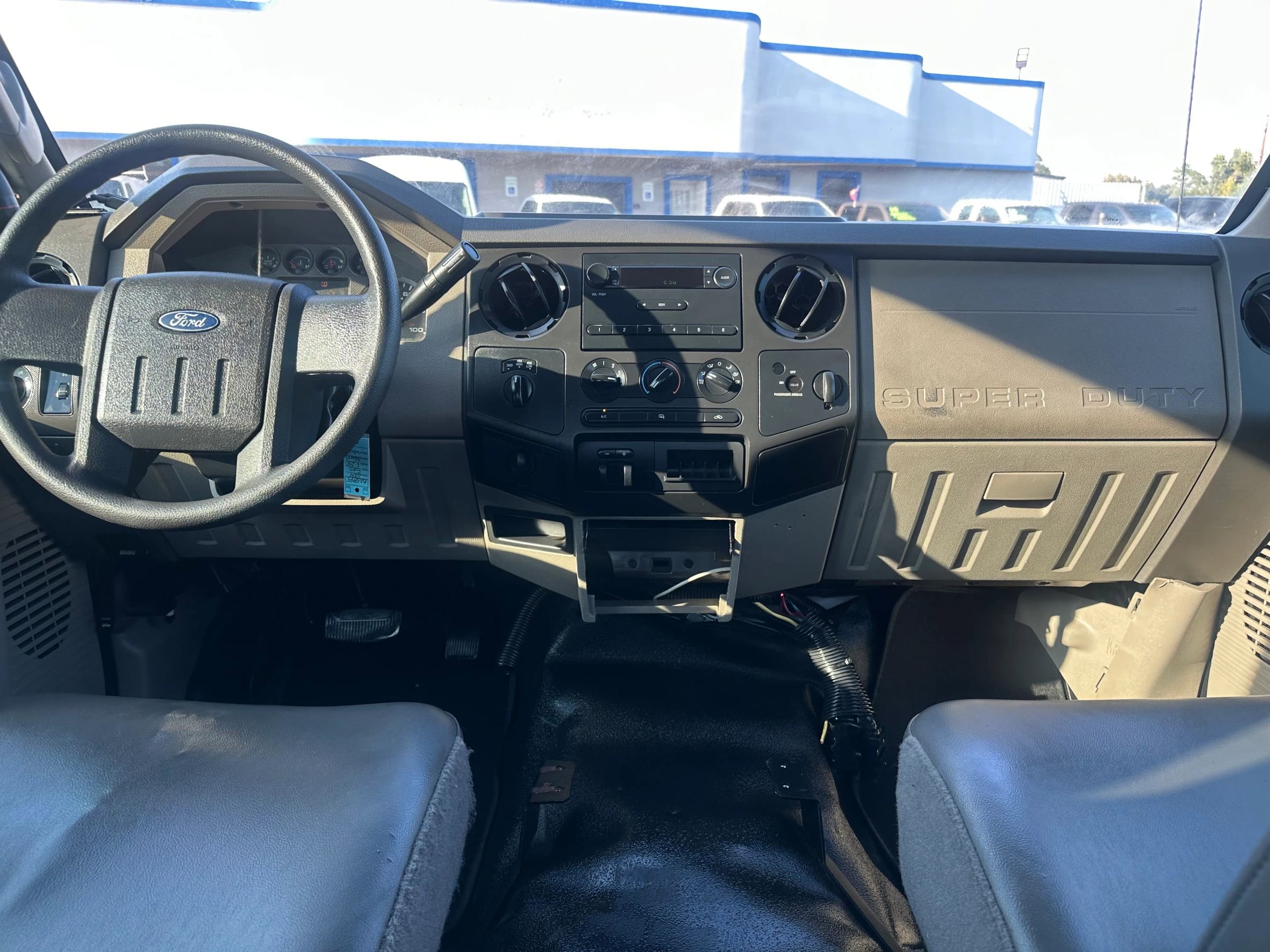 Used 2009 Ford F250 XL AWD/4WD image 14