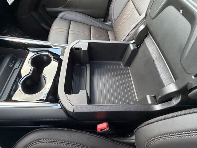 New 2026 Chevrolet Suburban High Country w/ Sun And Tow Package AWD/4WD image 43