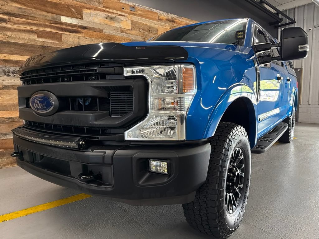 Used 2020 Ford F250 XLT w/ Tremor Off-Road Package AWD/4WD image 12