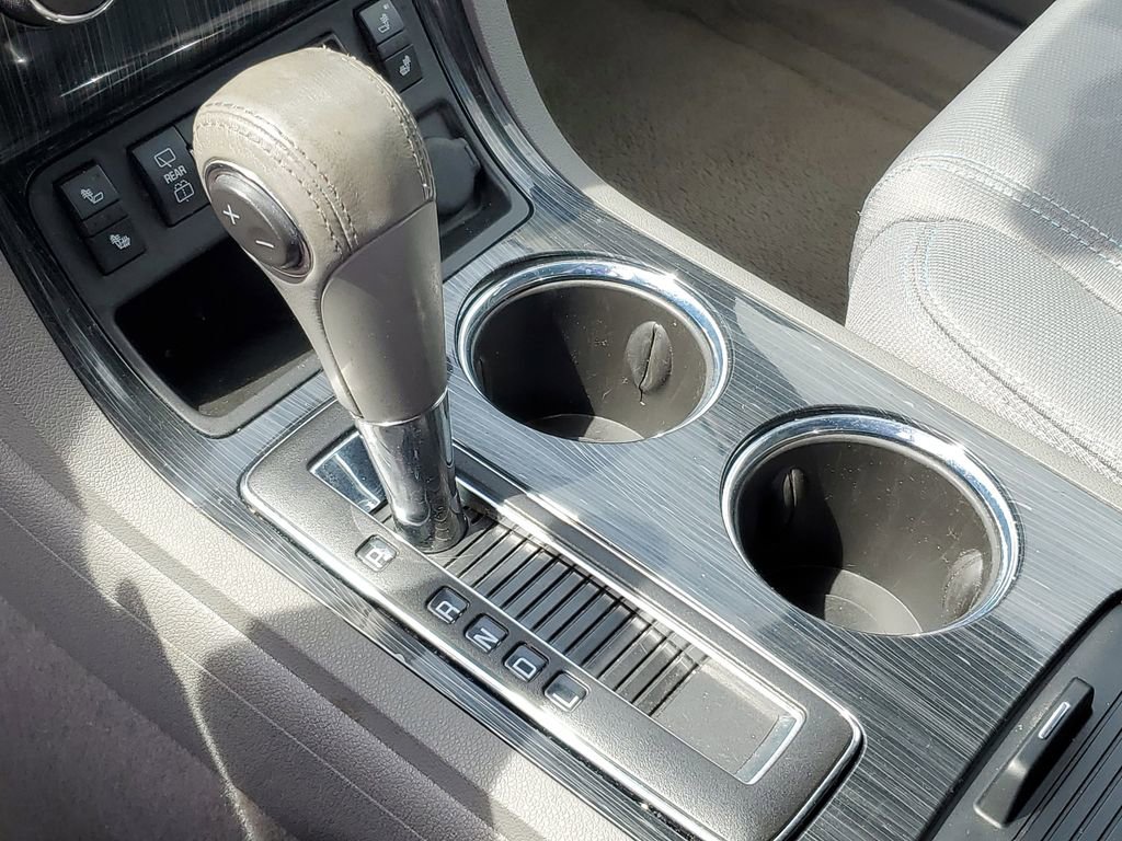 Used 2016 Chevrolet Traverse LT w/ Style and Technology Package AWD/4WD image 18