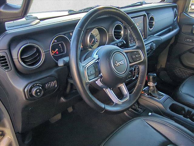 Used 2020 Jeep Gladiator Overland image 10