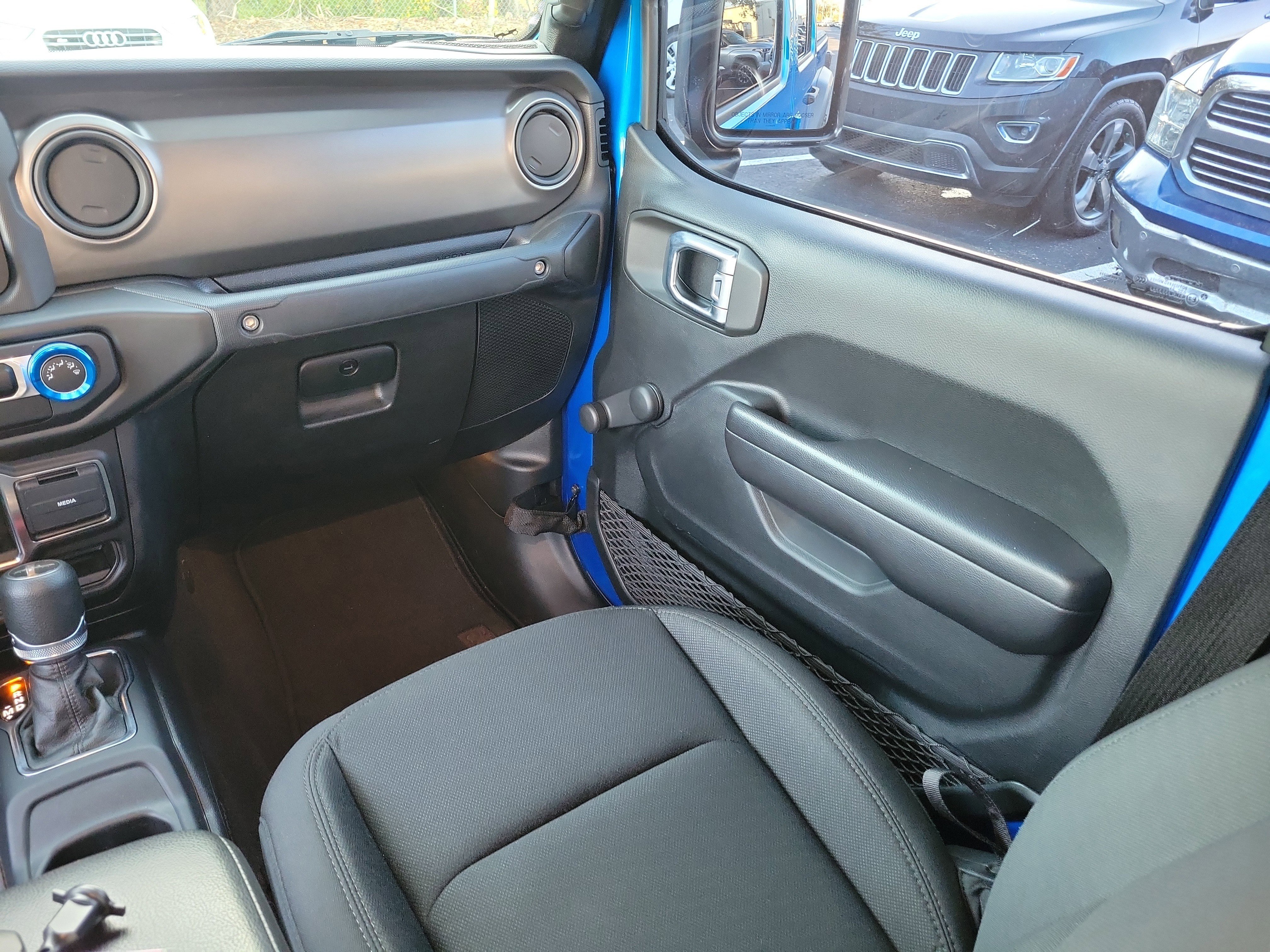 Used 2021 Jeep Gladiator Sport w/ Trailer Tow Package image 16