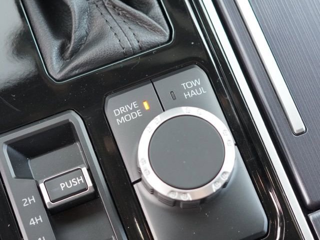 Used 2023 Toyota Tundra Platinum w/ Advanced Package image 46