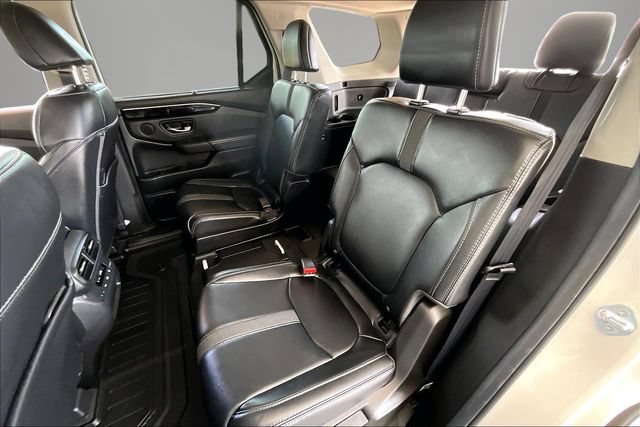 Used 2025 Honda Pilot EX-L image 19