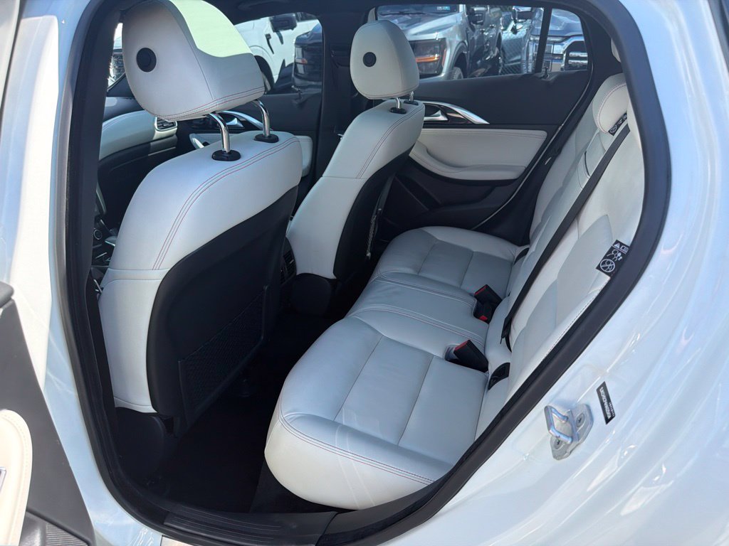 Used 2017 INFINITI QX30 Premium w/ Technology Package FWD image 14