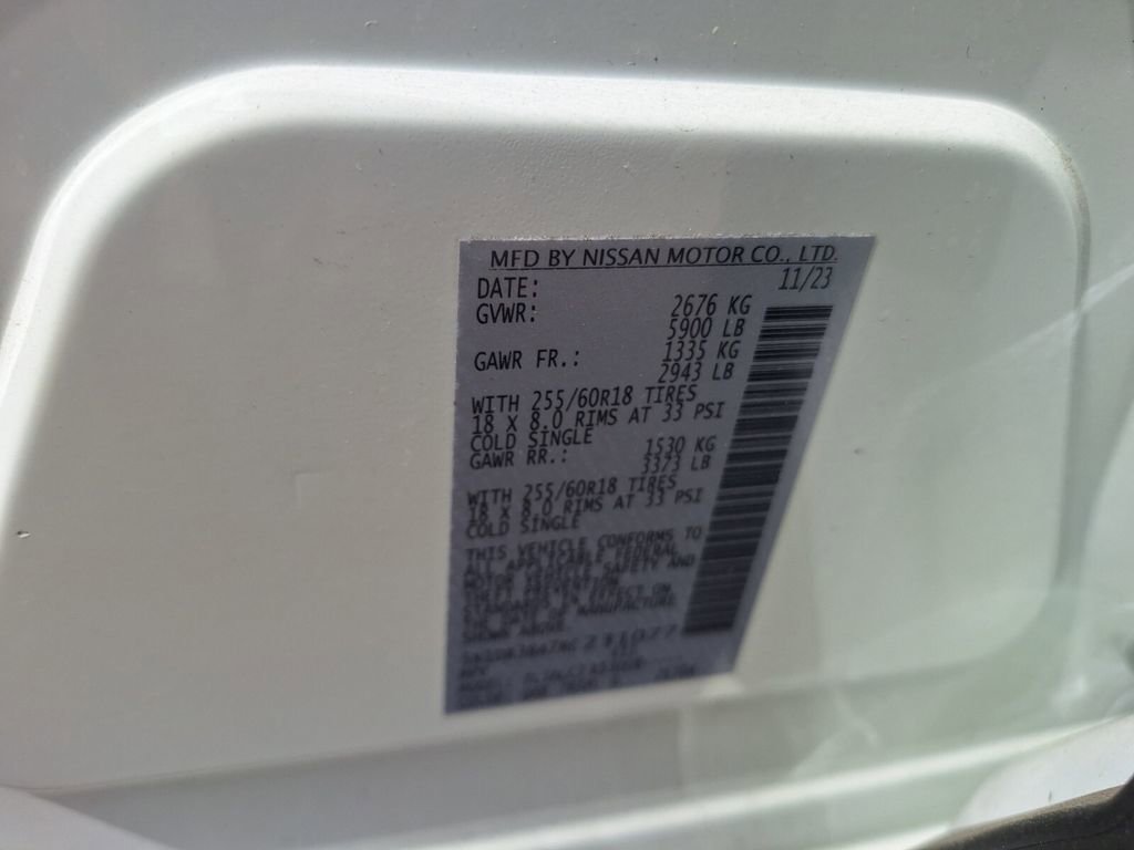 Used 2024 Nissan Pathfinder SV image 31