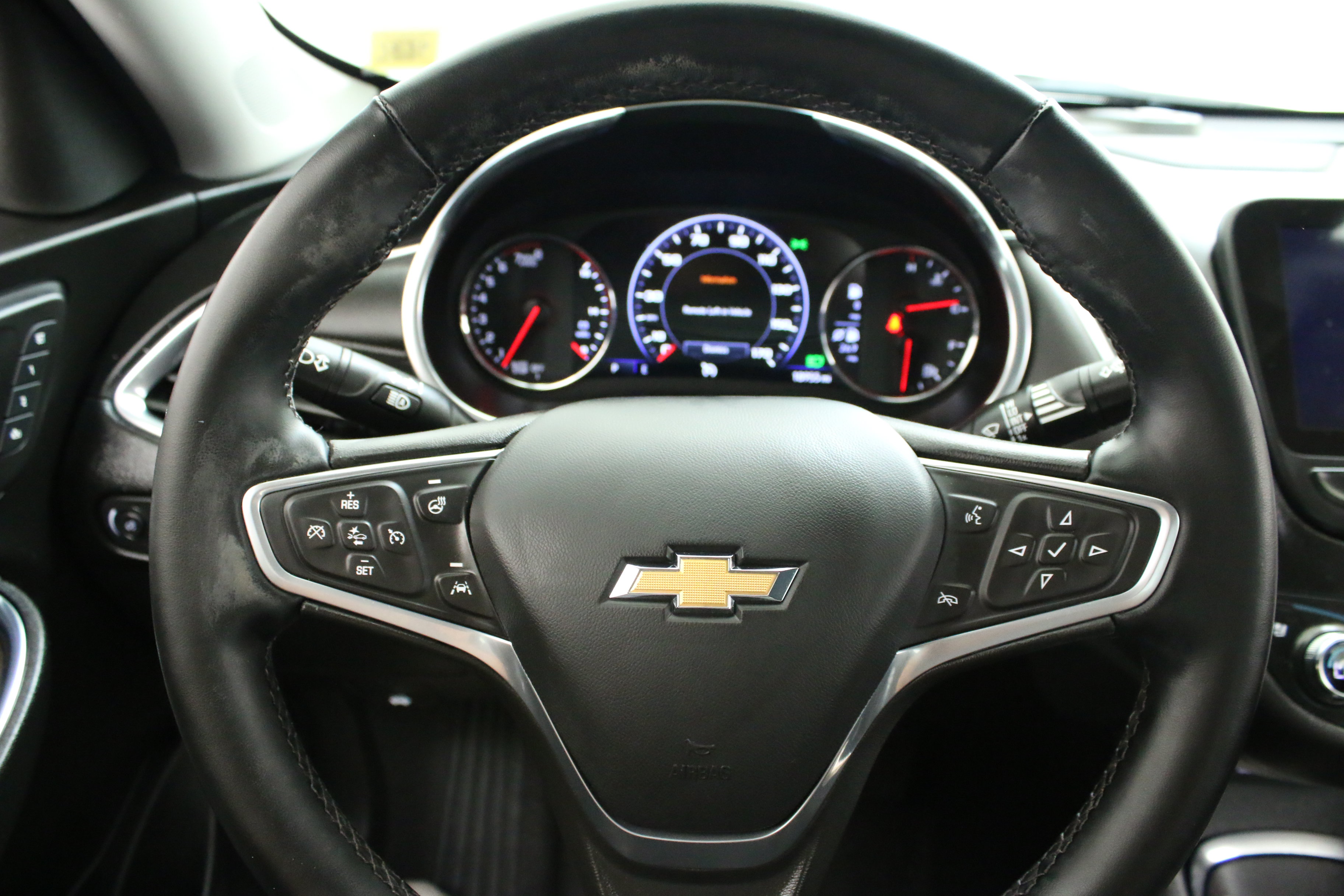Used 2023 Chevrolet Malibu LT w/ LPO, Floor Liner Package FWD image 14