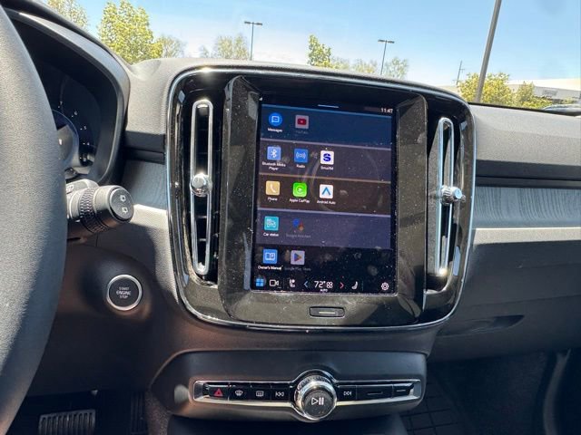 New 2025 Volvo XC40 B5 Core w/ Climate Package image 26