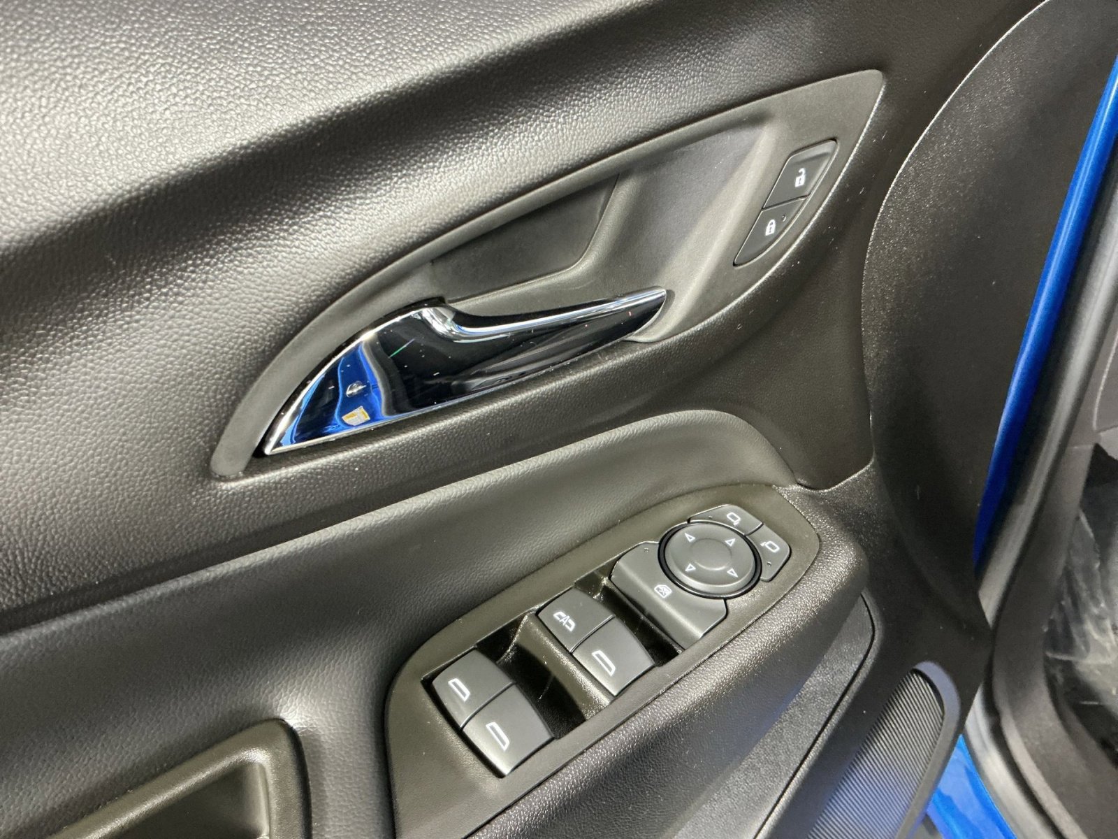 Used 2024 Chevrolet Equinox LT image 23