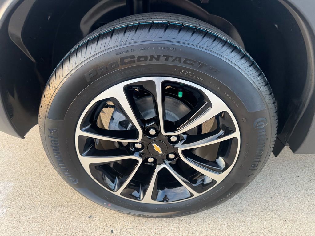 New 2026 Chevrolet TrailBlazer LT w/ LT Cold Weather Package FWD image 4