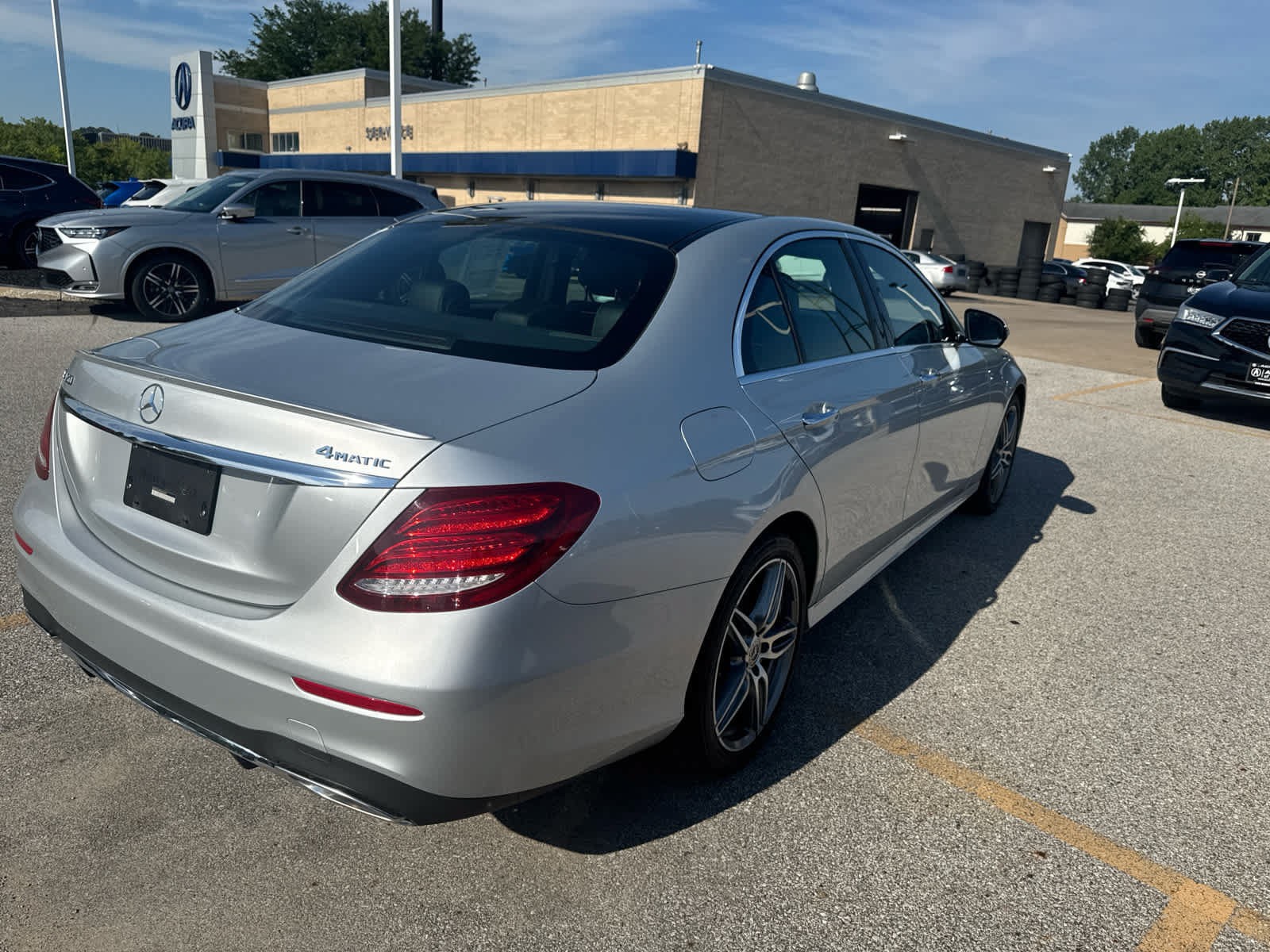 Used 2019 Mercedes-Benz E 450 4MATIC Sedan image 5