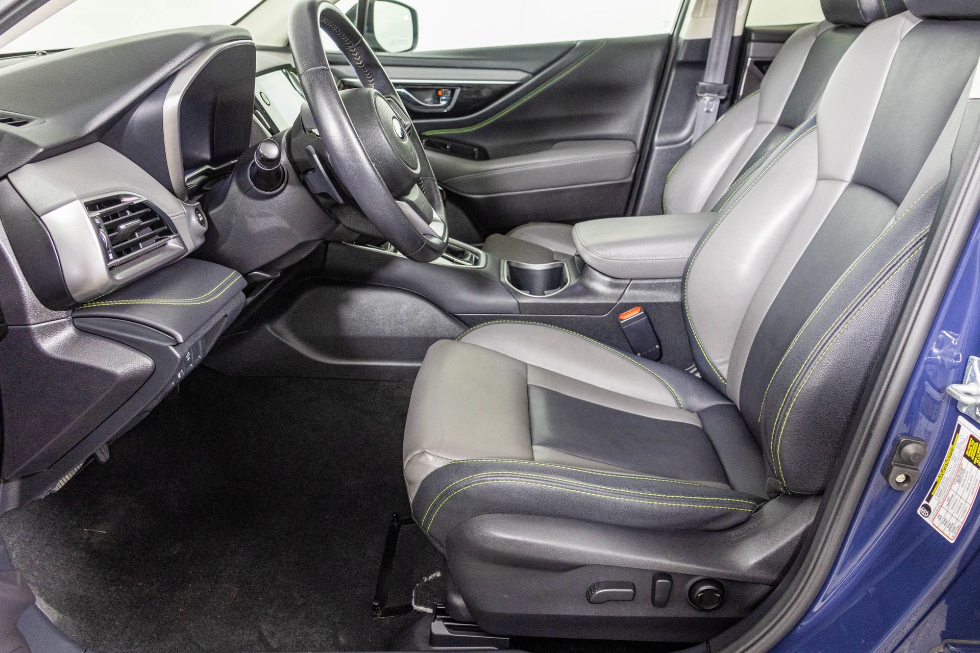 Used 2023 Subaru Outback Onyx Edition image 25