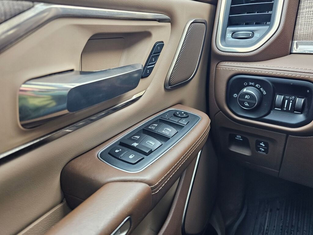 Used 2019 RAM 1500 Laramie Longhorn image 42