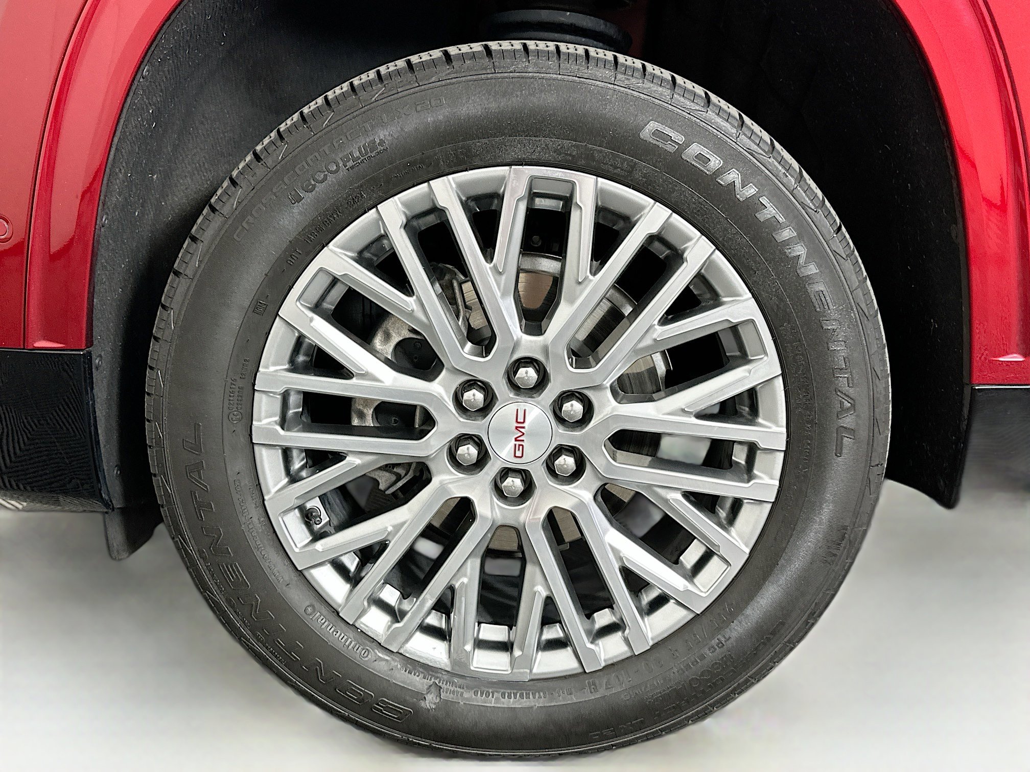 Used 2024 GMC Acadia Denali w/ Super Cruise Package AWD/4WD image 11