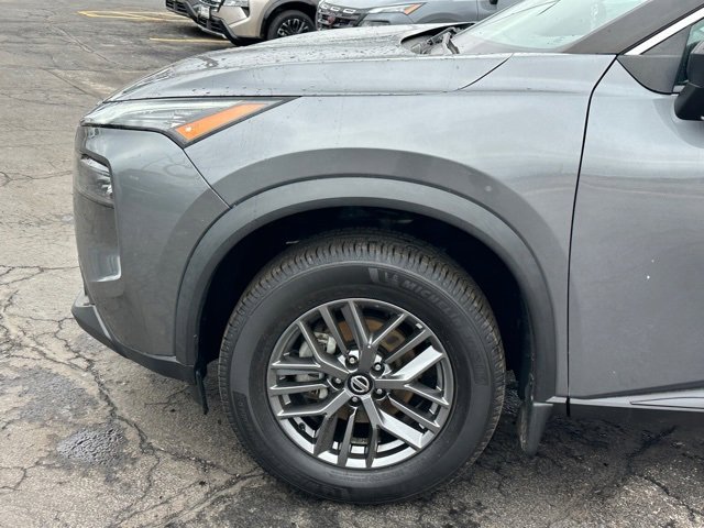 Certified 2021 Nissan Rogue S image 7