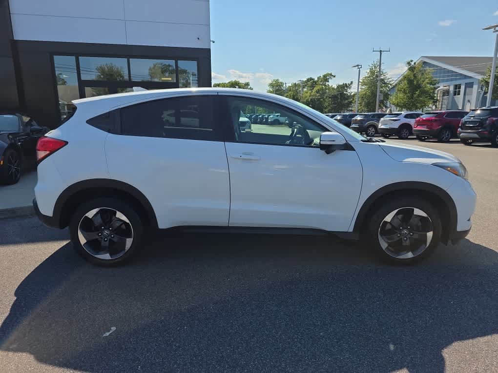Used 2018 Honda HR-V EX image 5
