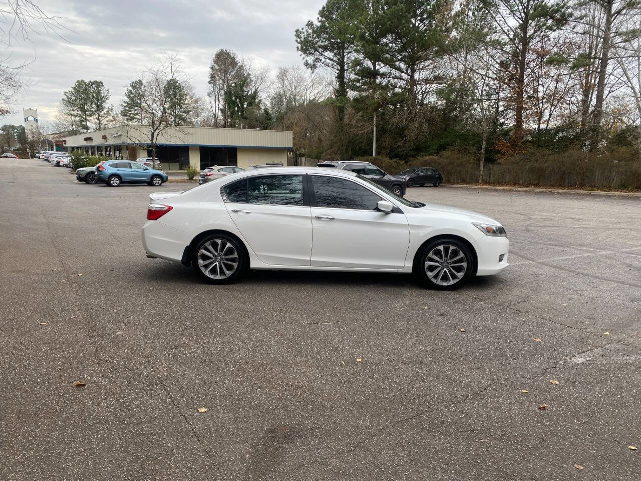 Used 2015 Honda Accord Sport image 5