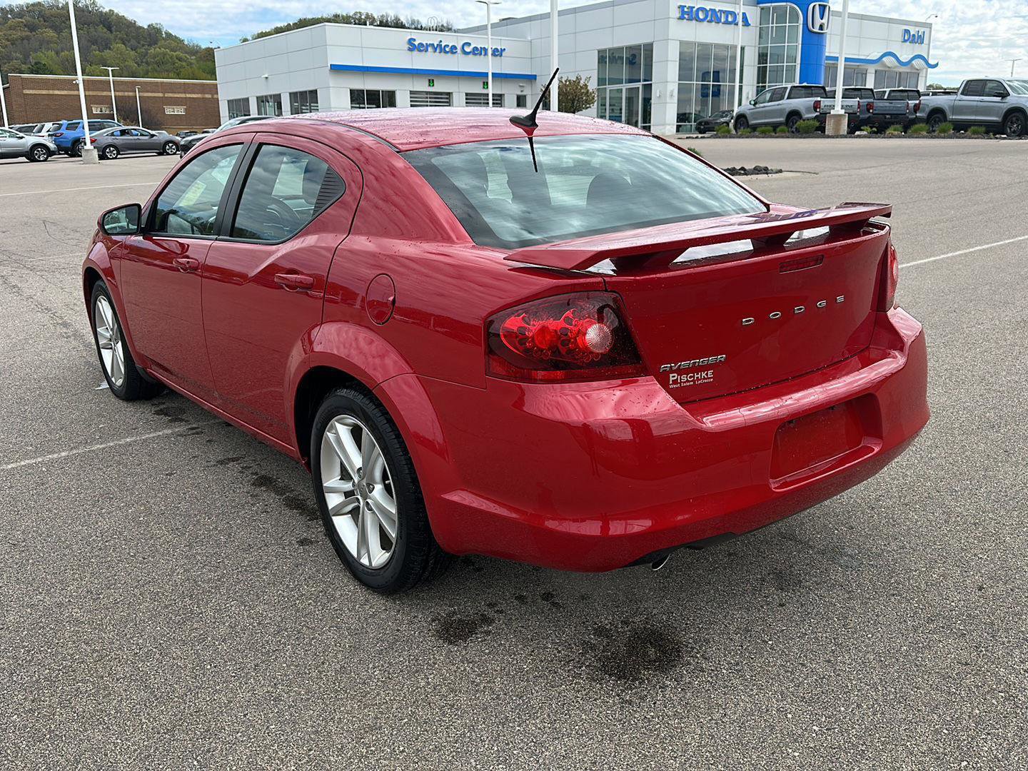 Used 2012 Dodge Avenger SXT Plus w/ Cold Weather Group FWD image 5