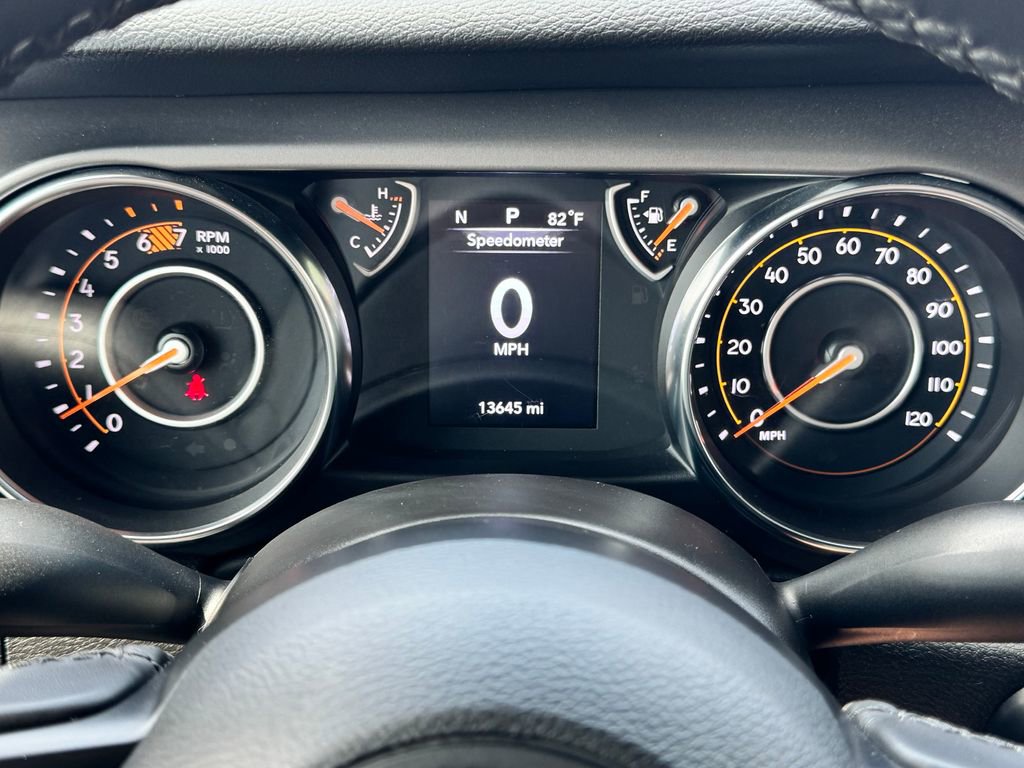Used 2022 Jeep Wrangler Unlimited Sport AWD/4WD image 17