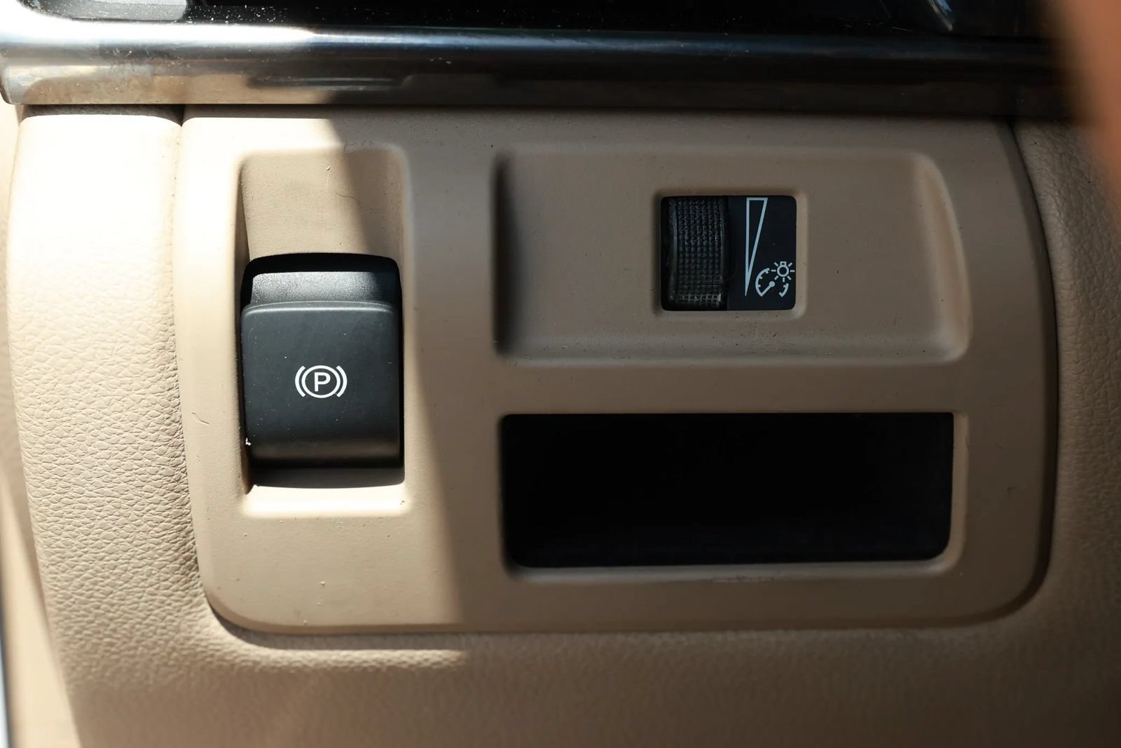 Used 2015 Cadillac CTS Luxury RWD image 46