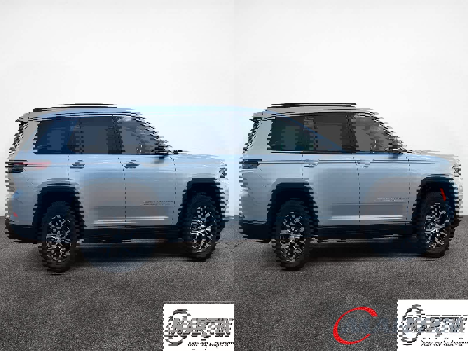 Used 2024 Jeep Grand Cherokee L Limited w/ Luxury Tech Group II image 6