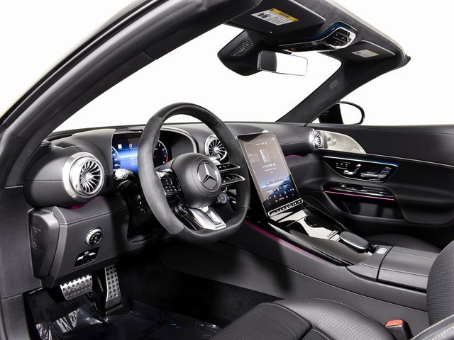 Used 2022 Mercedes-Benz SL 63 AMG 4MATIC image 25