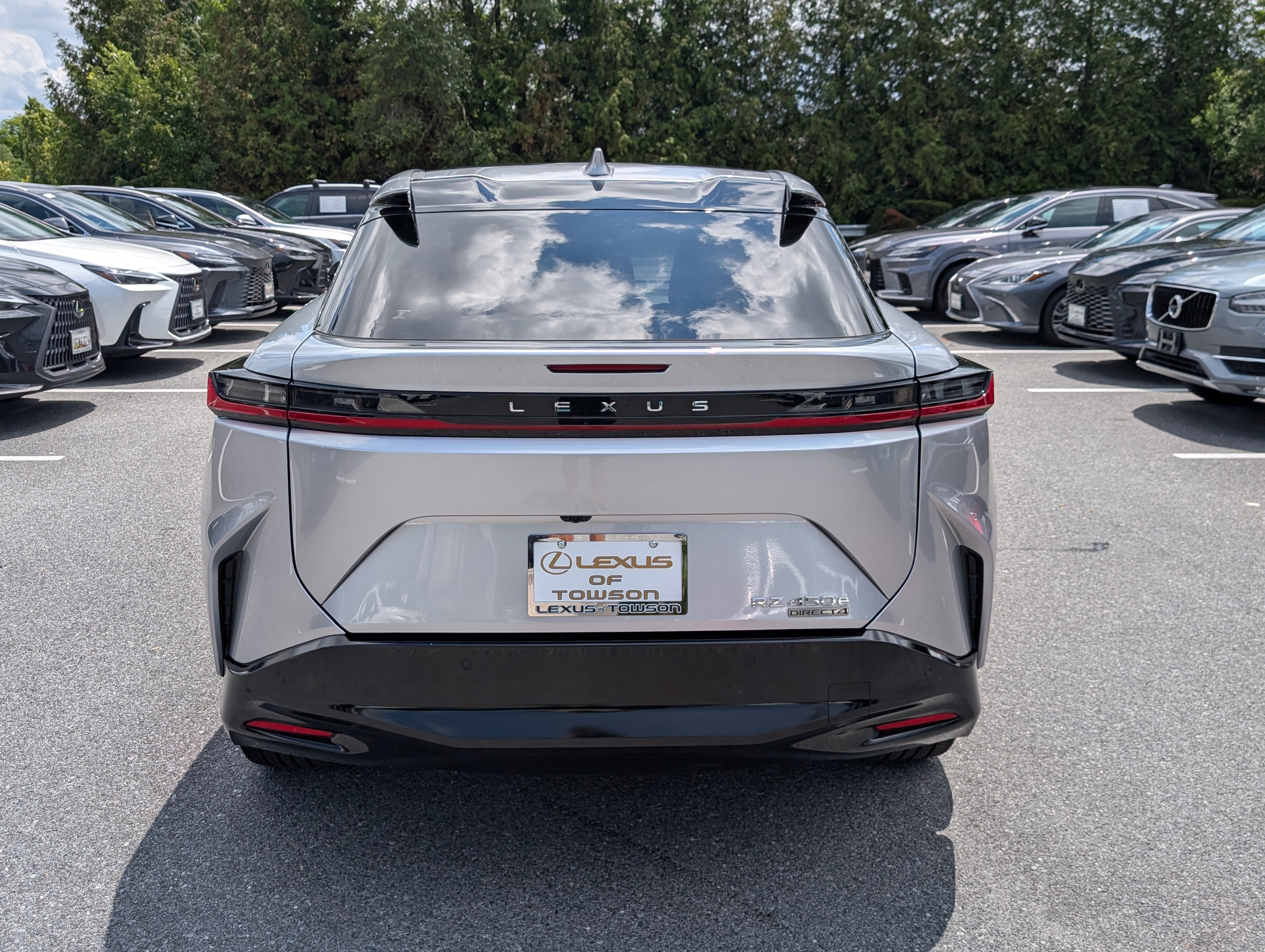 Certified 2023 Lexus RZ 450e Premium w/ Accessory Package (Z1) AWD/4WD image 4