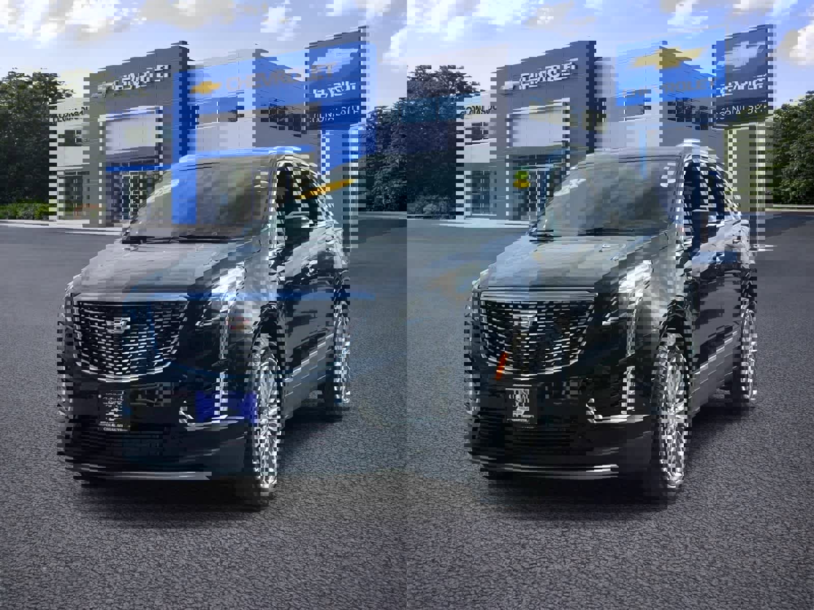 Certified 2025 Cadillac XT5 Premium Luxury w/ Technology Package image 2