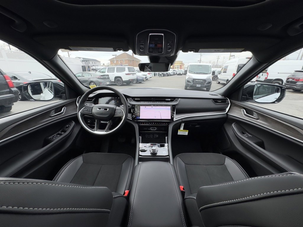 New 2026 Jeep Grand Cherokee Laredo image 26