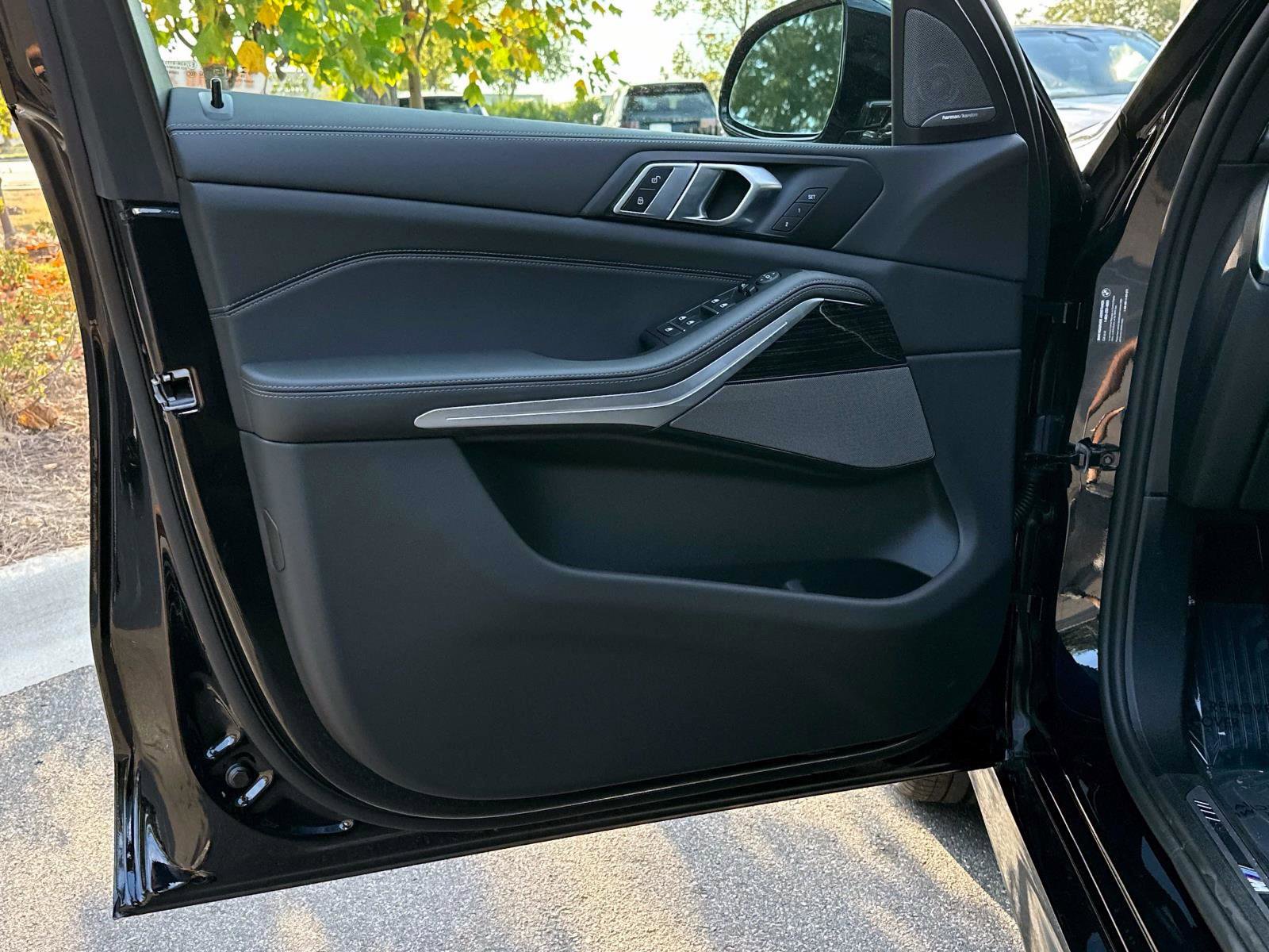New 2026 BMW X5 sDrive40i w/ M Sport Package image 15