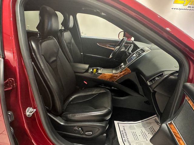 Used 2016 Lincoln MKX Select w/ Select Plus Package AWD/4WD image 9